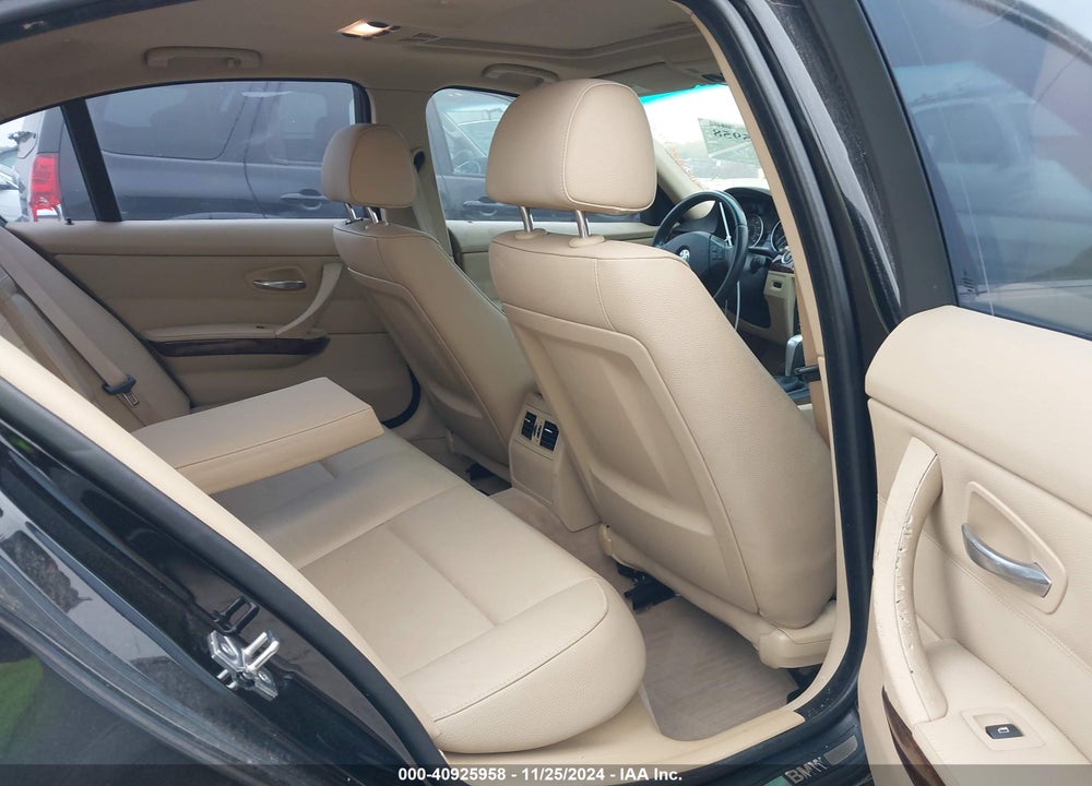 2010 BMW 328I VIN: WBAPH7G55ANM53954
