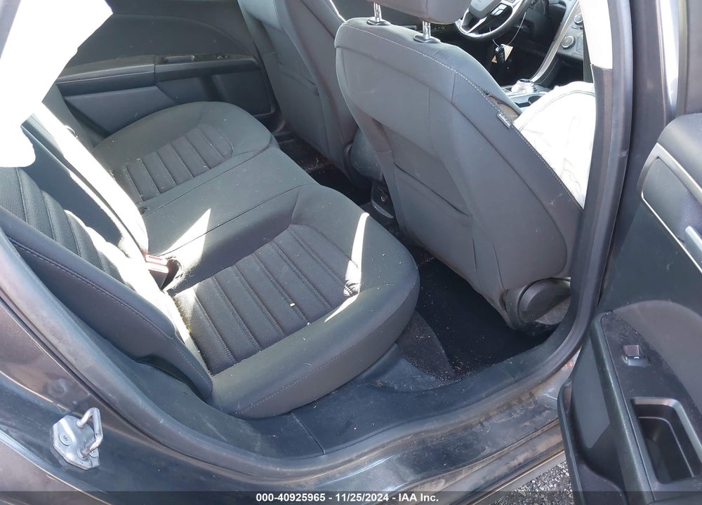 2017 FORD FUSION S VIN: 3FA6P0G77HR107153