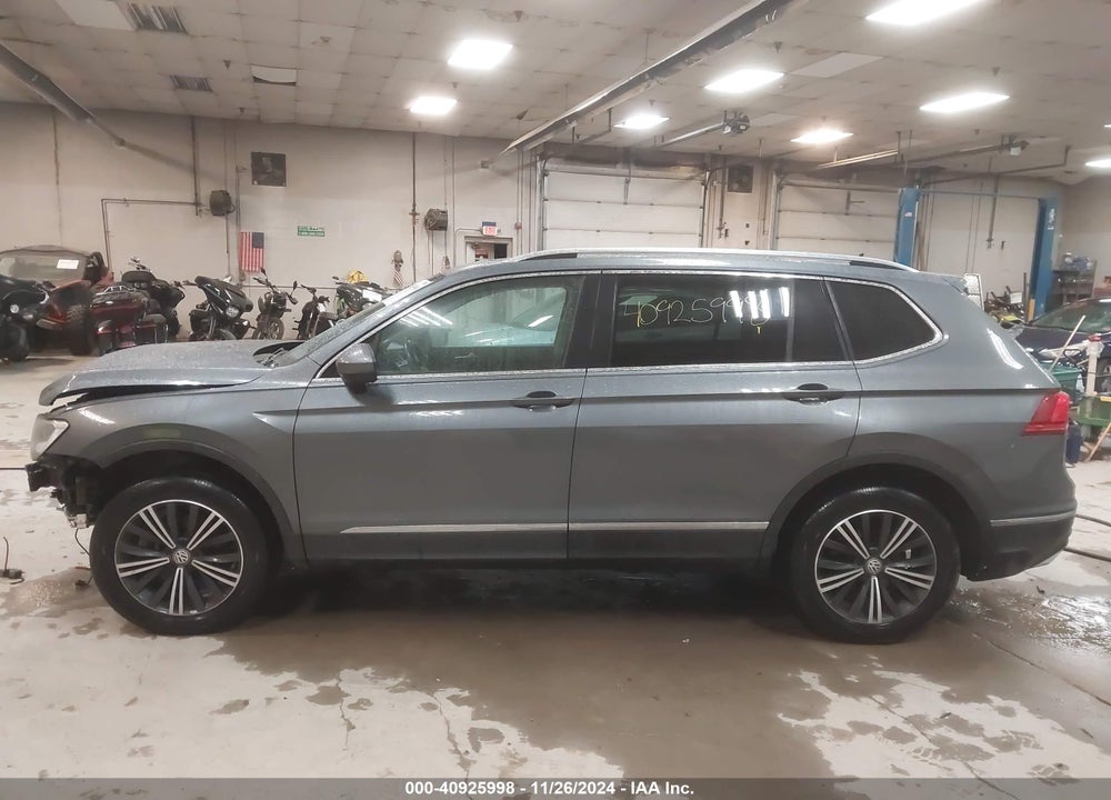 2019 VOLKSWAGEN TIGUAN 2.0T SE/2.0T SEL/2.0T SEL R-LINE/2.0T SEL R-LINE BLACK VIN: 3VV2B7AX1KM008360