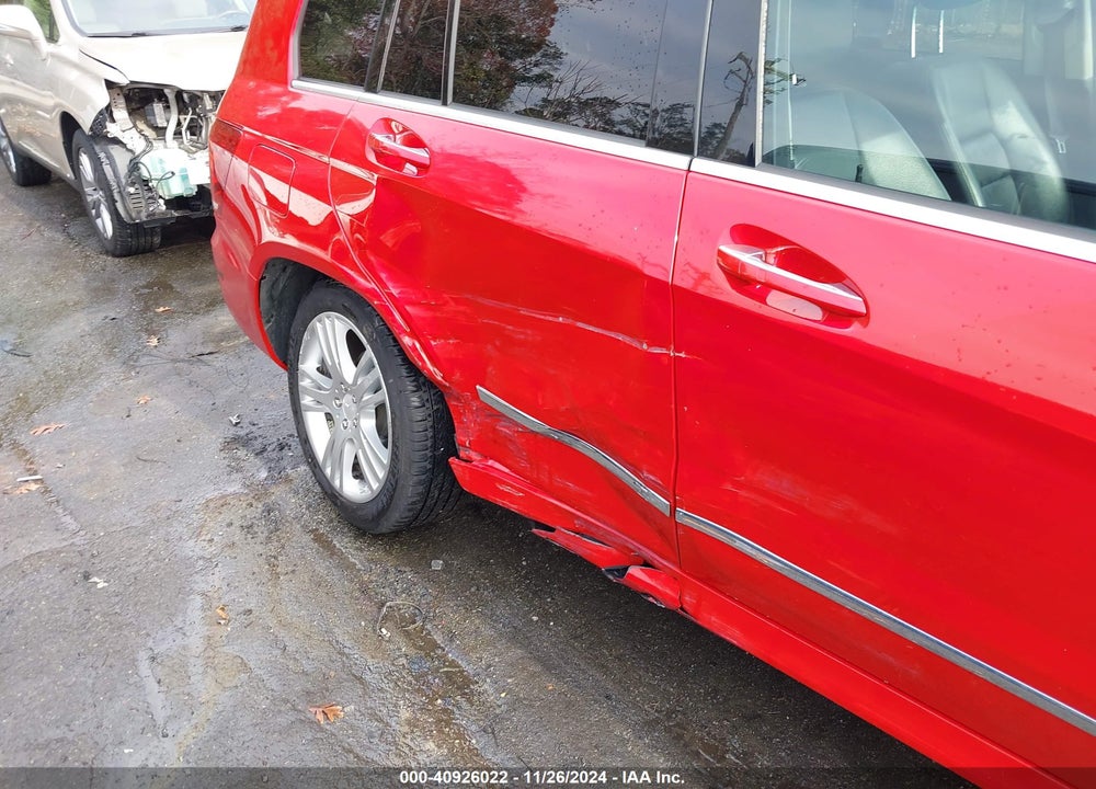 2013 MERCEDES-BENZ GLK 350 4MATIC VIN: WDCGG8JB5DG043300