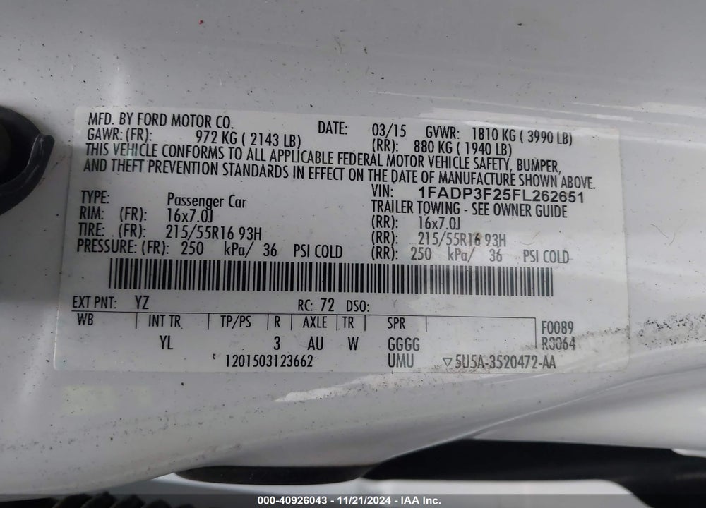 2015 FORD FOCUS SE VIN: 1FADP3F25FL262651