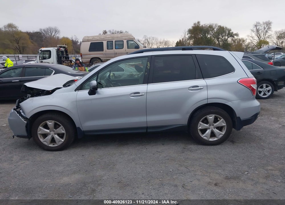 2014 SUBARU FORESTER 2.5I TOURING VIN: JF2SJAPC0EH431105