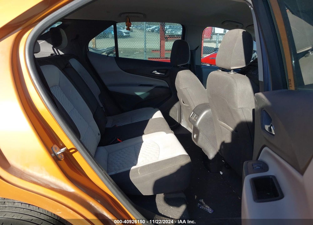 2018 CHEVROLET EQUINOX LS VIN: 2GNAXHEV4J6258556