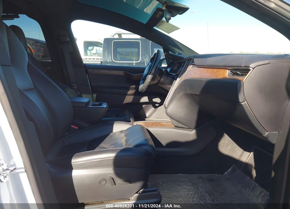 2020 TESLA MODEL X LONG RANGE DUAL MOTOR ALL-WHEEL DRIVE/LONG RANGE PLUS DUAL MOTOR ALL-WHEEL DRIVE VIN: 5YJXCAE20LF237485