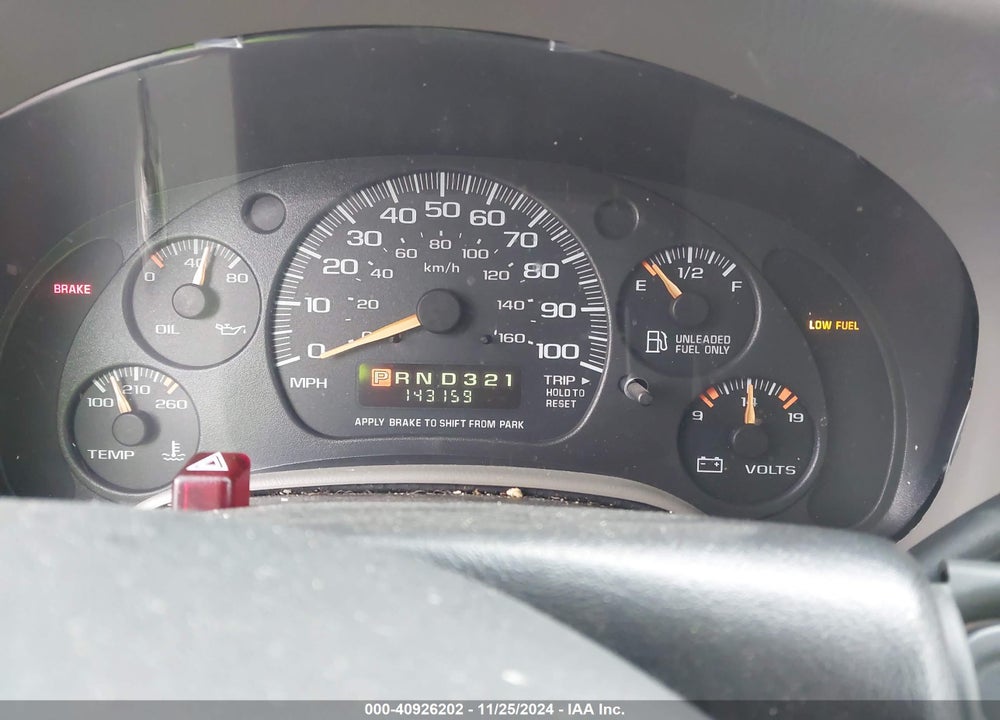 2005 GMC SAFARI VIN: 1GKEL19X95B500015