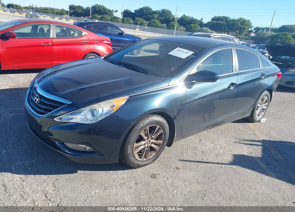 2013 HYUNDAI SONATA GLS VIN: 5NPEB4AC7DH791068