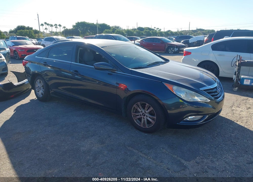 2013 HYUNDAI SONATA GLS VIN: 5NPEB4AC7DH791068