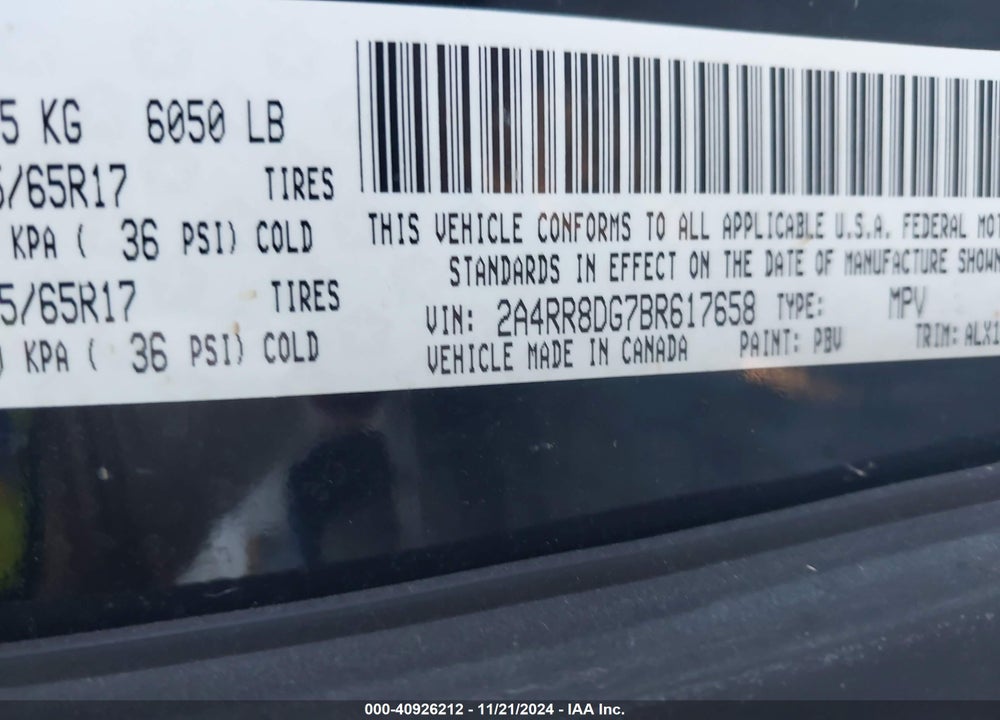2011 CHRYSLER TOWN & COUNTRY TOURING-L VIN: 2A4RR8DG7BR617658