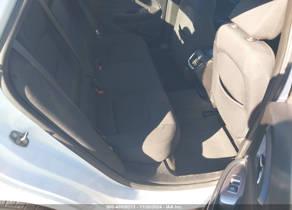 2020 CHEVROLET MALIBU FWD LT VIN: 1G1ZD5ST3LF008698