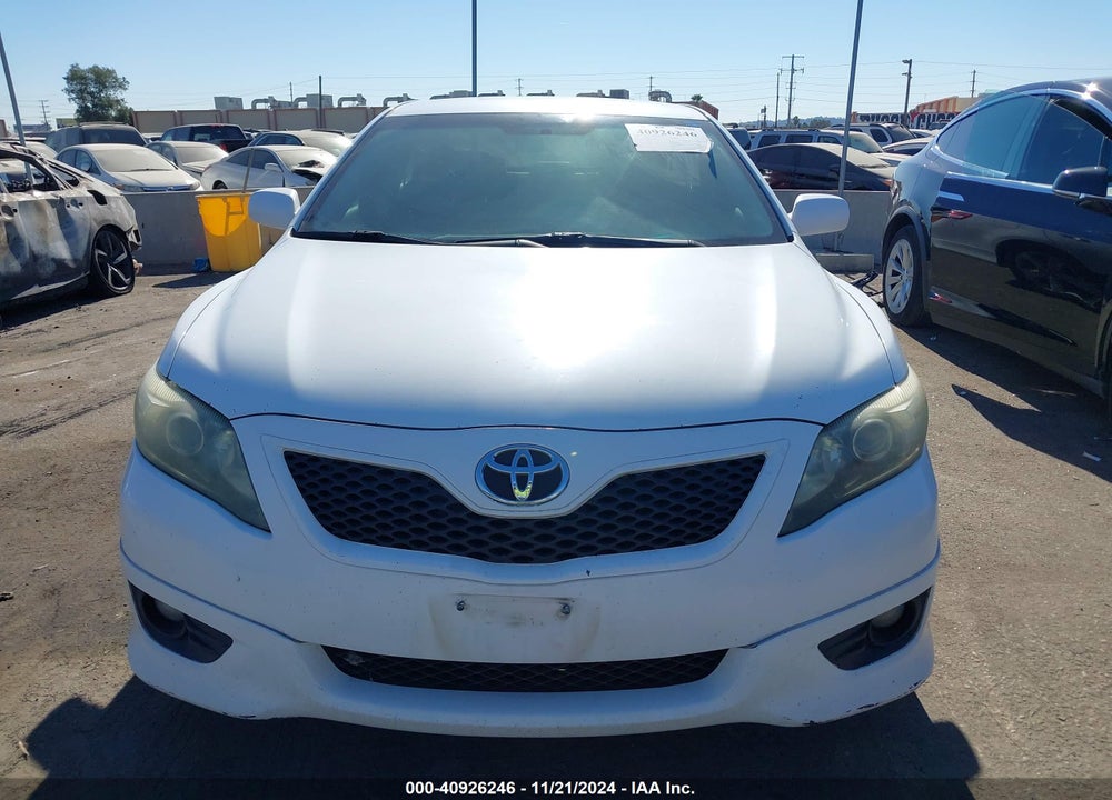 2011 TOYOTA CAMRY SE VIN: 4T1BF3EK8BU614529
