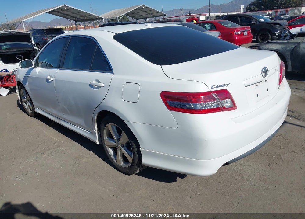 2011 TOYOTA CAMRY SE VIN: 4T1BF3EK8BU614529