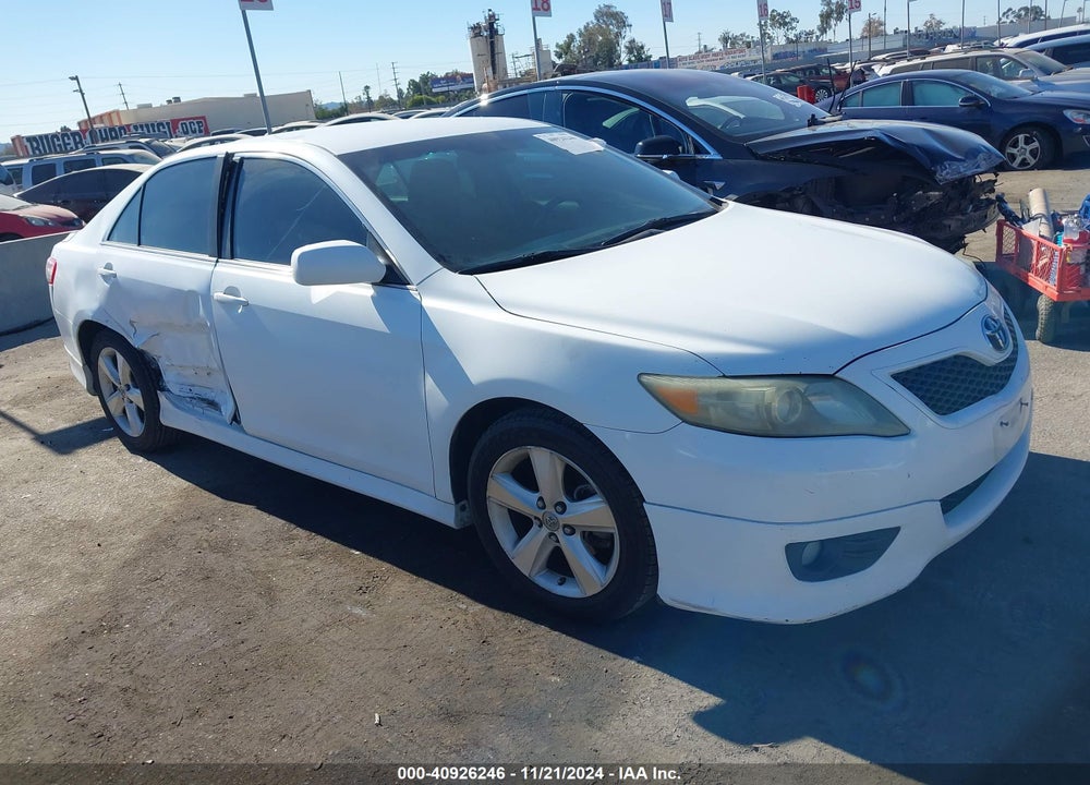 2011 TOYOTA CAMRY SE VIN: 4T1BF3EK8BU614529