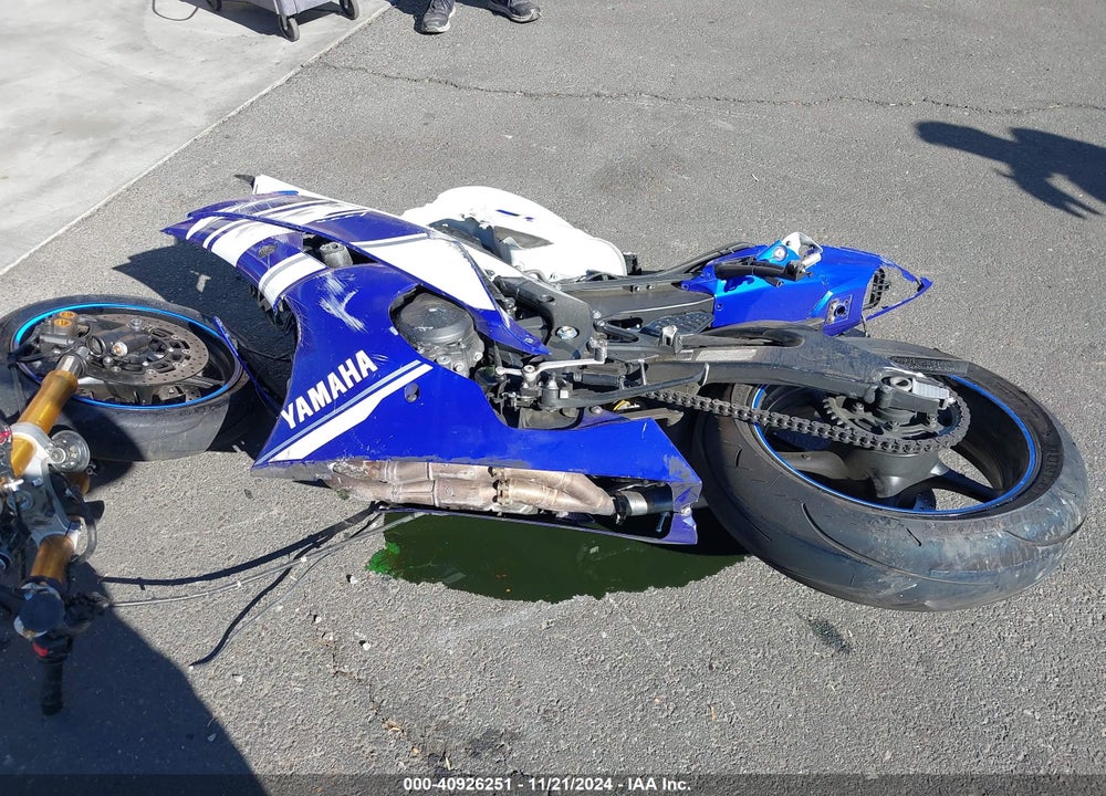2014 YAMAHA YZFR6 C VIN: JYARJ16Y1EA007897