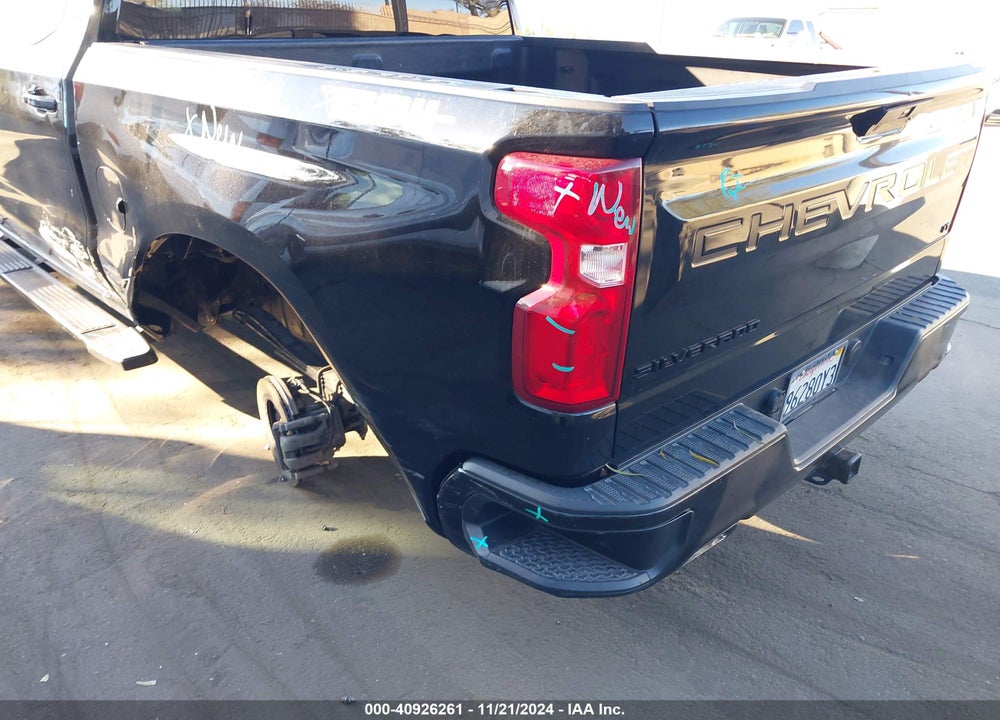 2021 CHEVROLET SILVERADO 1500 4WD SHORT BED LT TRAIL BOSS VIN: 3GCPYFEDXMG418296
