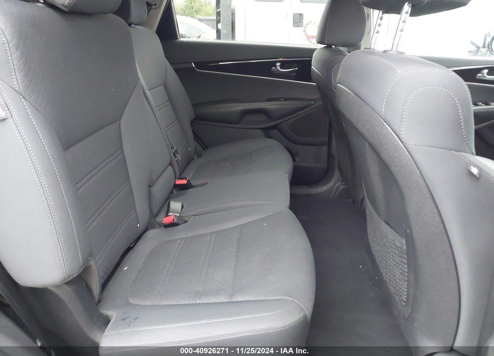 2020 KIA SORENTO 2.4L LX VIN: 5XYPG4A35LG648961