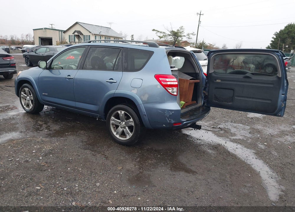 2009 TOYOTA RAV4 SPORT VIN: JTMBF32VX95007412