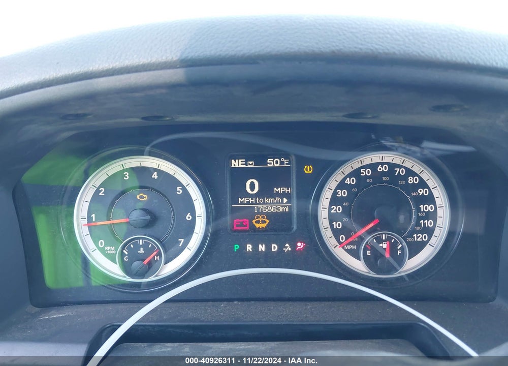 2015 RAM 2500 TRADESMAN VIN: 3C6UR5CJ0FG528075