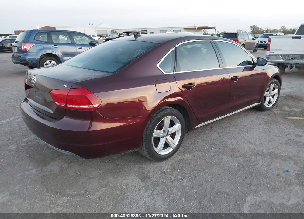 2012 VOLKSWAGEN PASSAT 2.5L SE VIN: 1VWBP7A34CC081283