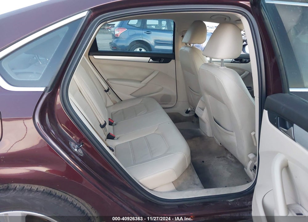 2012 VOLKSWAGEN PASSAT 2.5L SE VIN: 1VWBP7A34CC081283