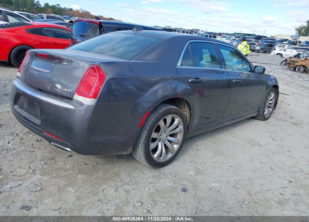 2017 CHRYSLER 300 VIN: 2C3CCAAGXHH647250