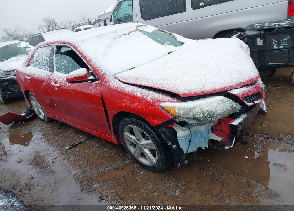 2013 TOYOTA CAMRY SE VIN: 4T1BF1FK9DU641275