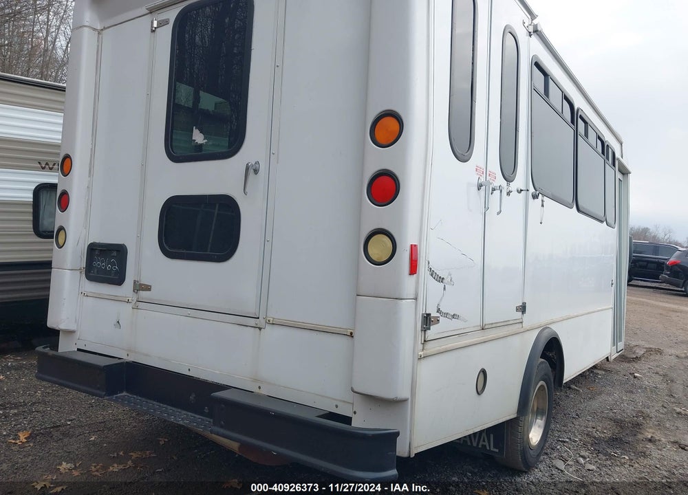 2017 GLAVAL E-450 CUTAWAY VIN: 1FDFE4FS9HDC29692