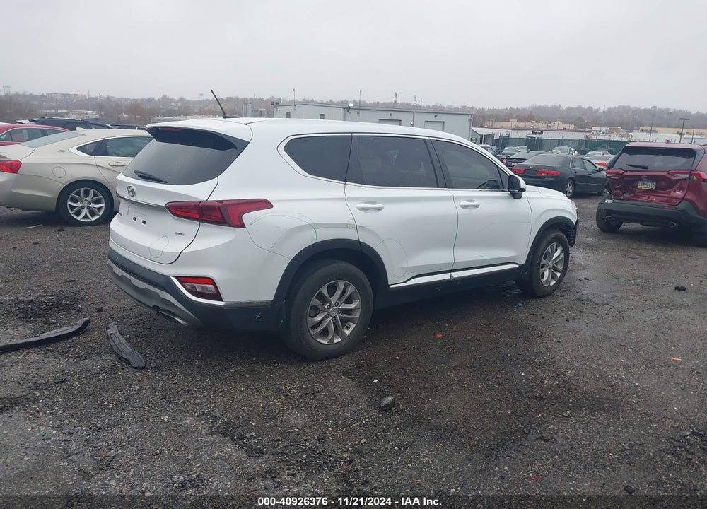 2020 HYUNDAI SANTA FE SE VIN: 5NMS2CAD5LH243507