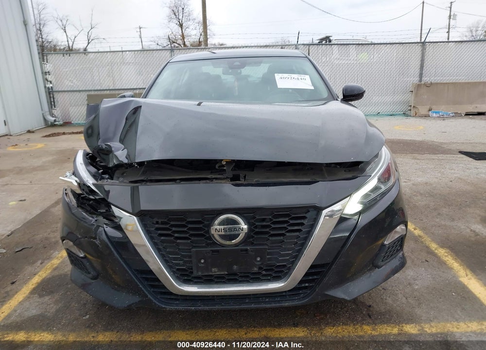 2021 NISSAN ALTIMA SV FWD VIN: 1N4BL4DV8MN360581