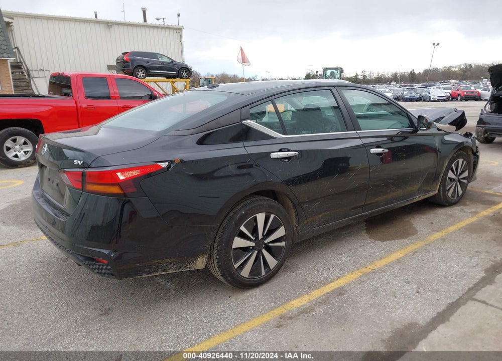 2021 NISSAN ALTIMA SV FWD VIN: 1N4BL4DV8MN360581
