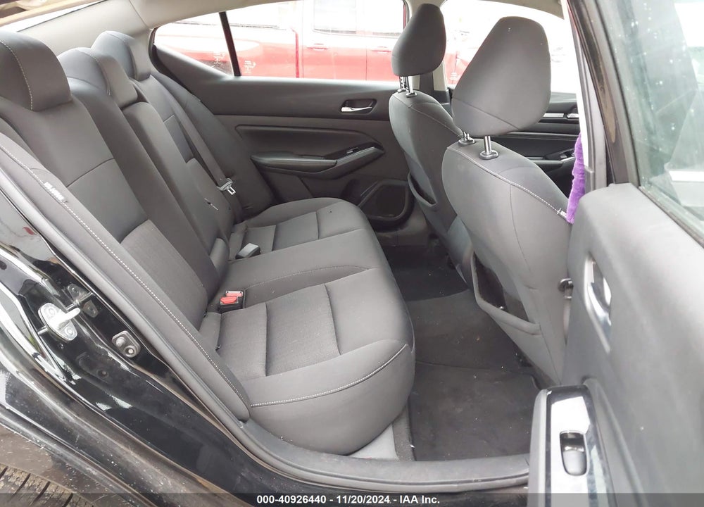 2021 NISSAN ALTIMA SV FWD VIN: 1N4BL4DV8MN360581