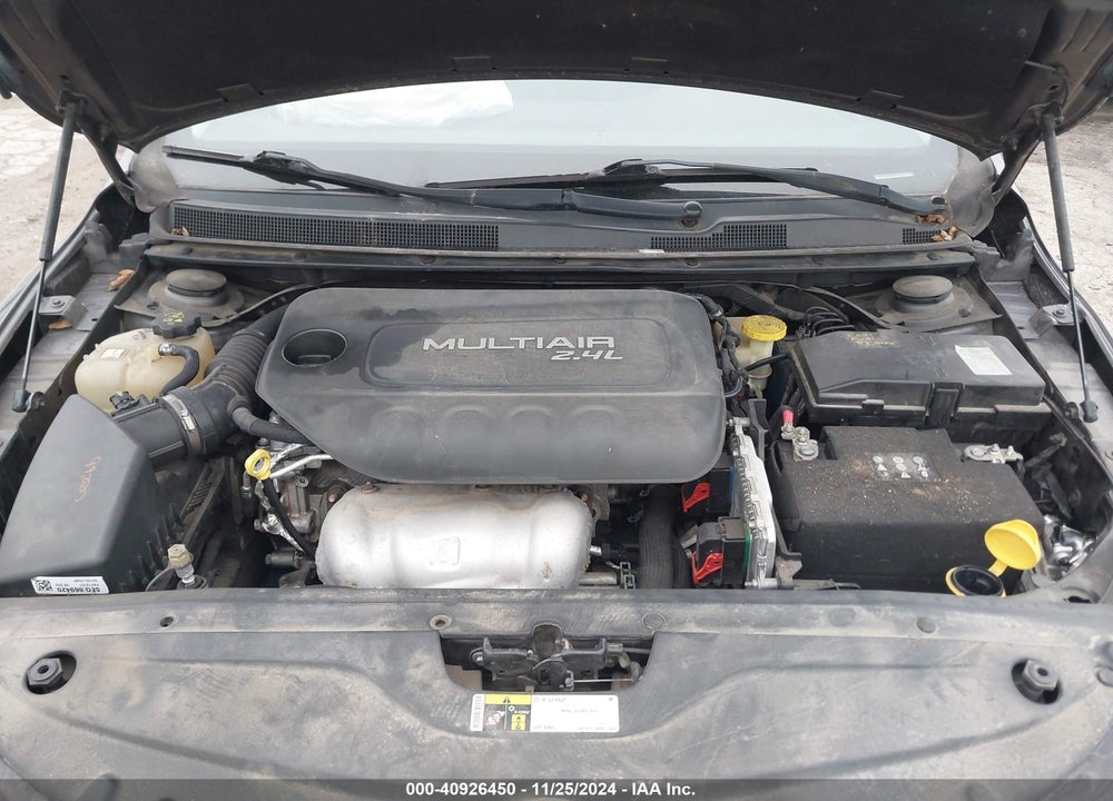 2015 CHRYSLER 200 LIMITED VIN: 1C3CCCAB6FN719727
