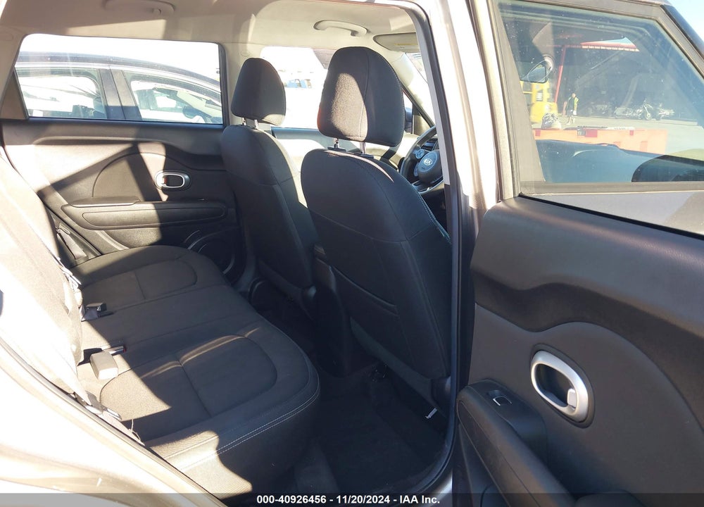 2017 KIA SOUL VIN: KNDJP3A50H7449189