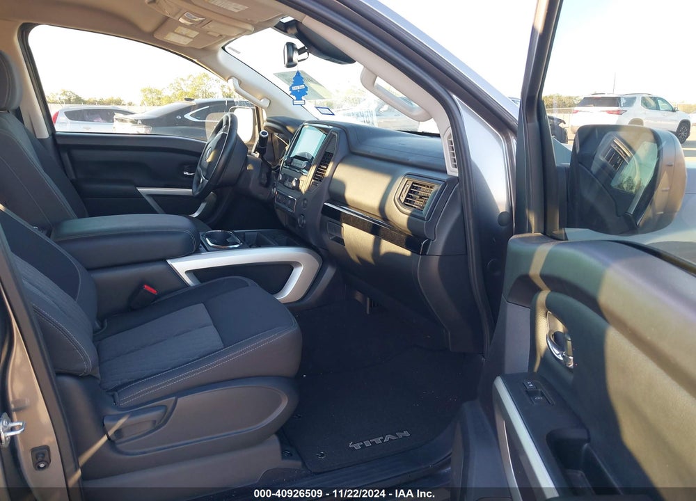 2024 NISSAN TITAN SV 4X2 VIN: 1N6AA1EF0RN104604
