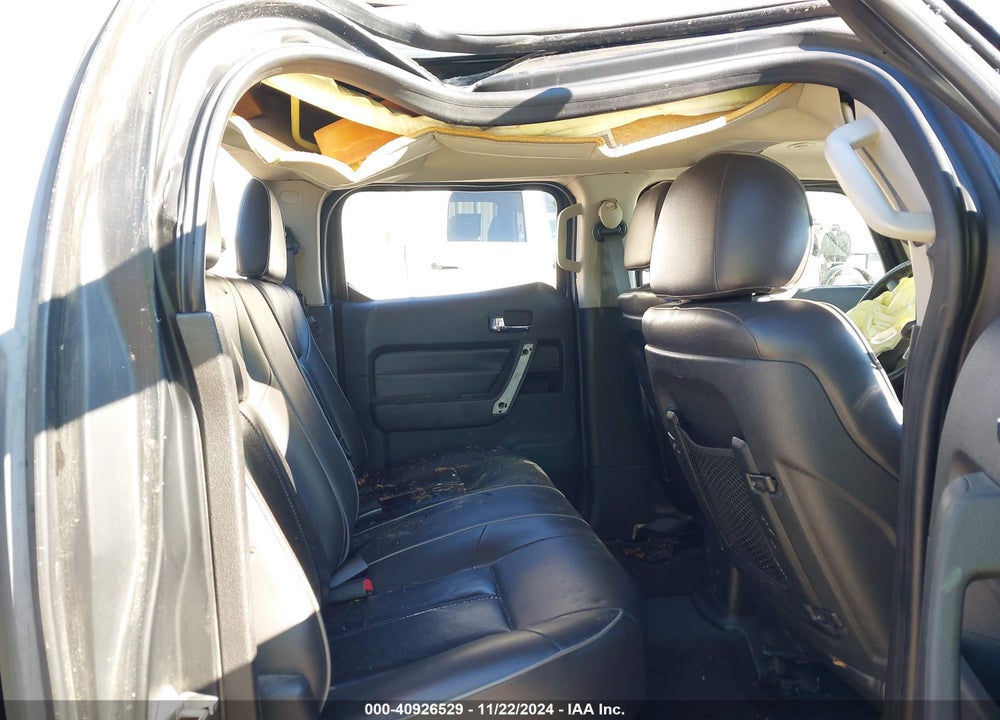 2009 HUMMER H3T VIN: 5GNEN13E198143199
