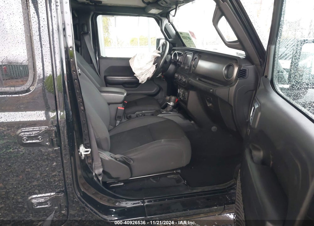 2019 JEEP WRANGLER UNLIMITED SPORT S 4X4 VIN: 1C4HJXDG5KW648448