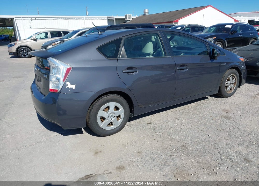 2011 TOYOTA PRIUS THREE VIN: JTDKN3DU6B0286609