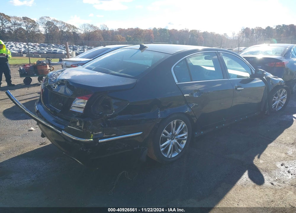 2013 HYUNDAI GENESIS 3.8 VIN: KMHGC4DD3DU233679