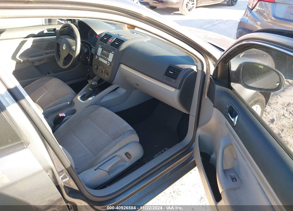 2009 VOLKSWAGEN JETTA S VIN: 3VWJM71K79M133007