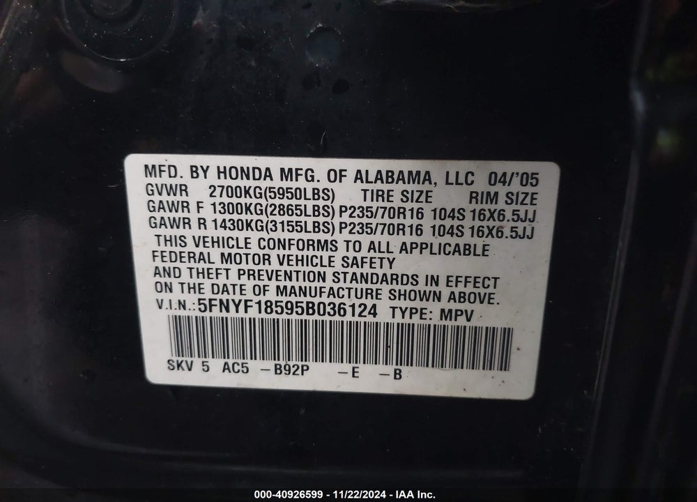 2005 HONDA PILOT EX-L VIN: 5FNYF18595B036124