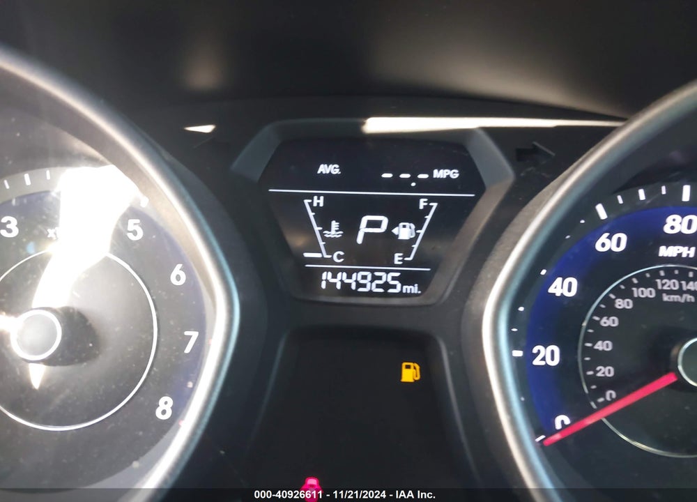 2015 HYUNDAI ELANTRA SE VIN: 5NPDH4AE5FH580272