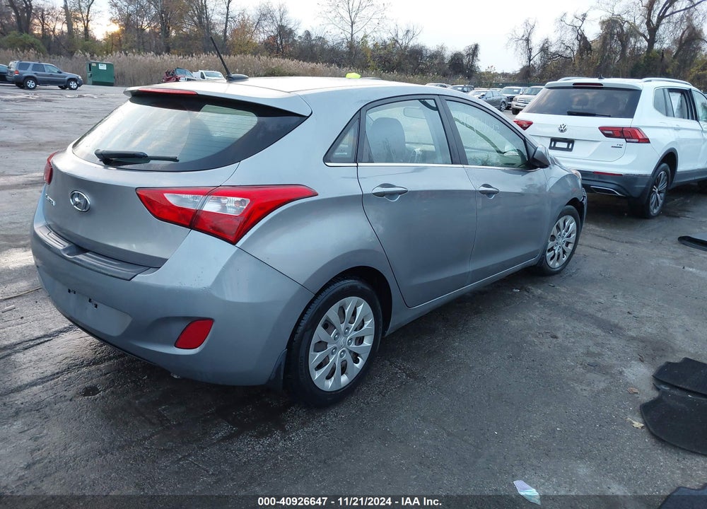 2016 HYUNDAI ELANTRA GT VIN: KMHD35LH9GU276571