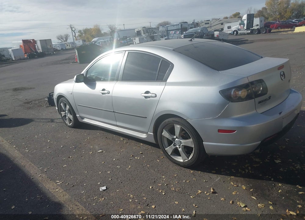 2005 MAZDA 3 S VIN: JM1BK123X51239587