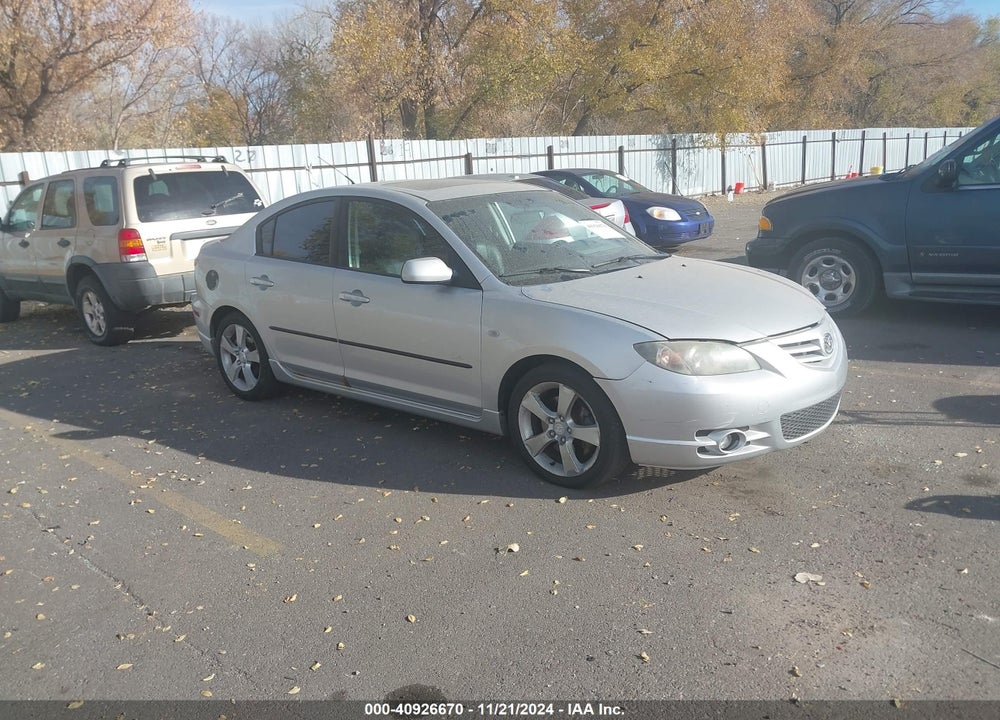 2005 MAZDA 3 S VIN: JM1BK123X51239587