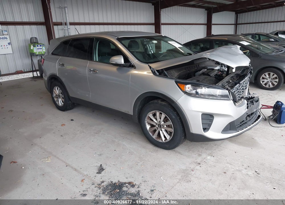 2019 KIA SORENTO 2.4L LX VIN: 5XYPGDA32KG563199