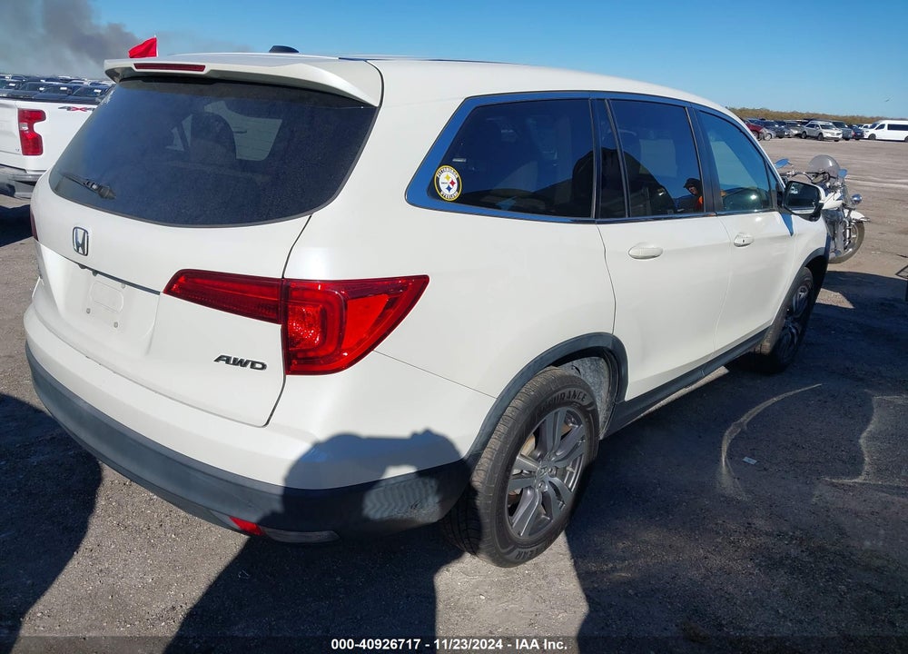 2018 HONDA PILOT EX-L VIN: 5FNYF6H54JB055168