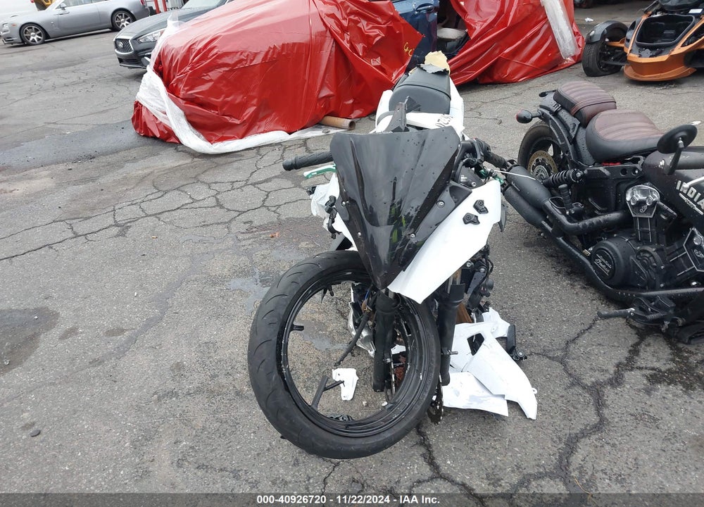 2017 KAWASAKI EX650 J VIN: JKAEXEJ10HDA01513