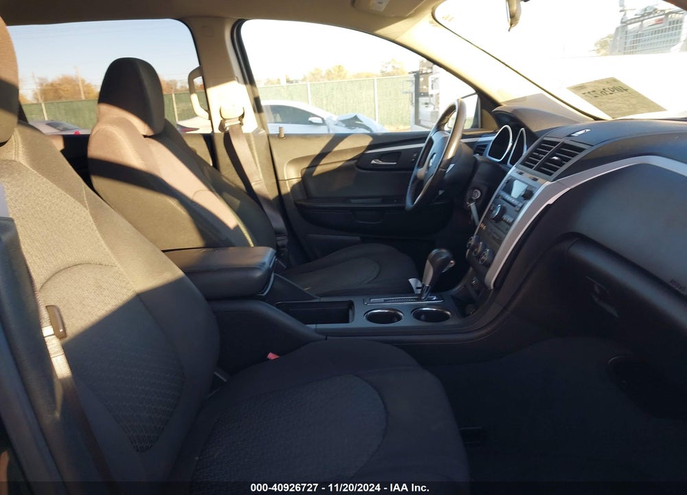 2011 CHEVROLET TRAVERSE 1LT VIN: 1GNKVGED6BJ121411