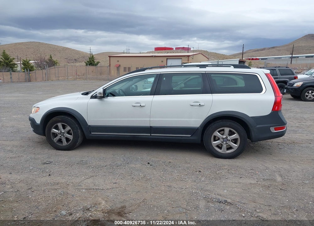 2010 VOLVO XC70 3.2 VIN: YV4960BZ2A1089841