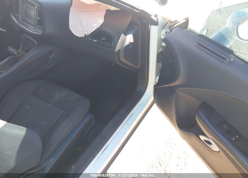 2016 DODGE CHALLENGER SXT VIN: 2C3CDZAG4GH137096
