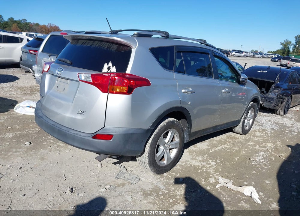 2013 TOYOTA RAV4 XLE VIN: 2T3RFREV8DW065405